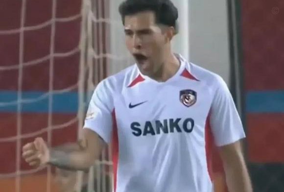 基莱斯：2球1助攻夺中超第八轮最佳