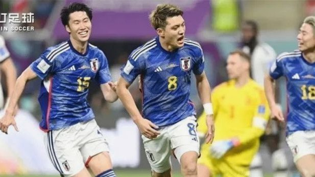 “日本足球并不强，只不过放在亚洲算强”，这个观点是否正确？