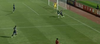 世界波！邦本宜裕扳回一球，铁人1-4泰山