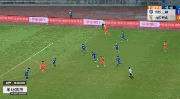 闪击！贝维斯兜射破门，三镇1-0英博