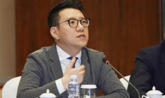 董路的批判之路通向何方？